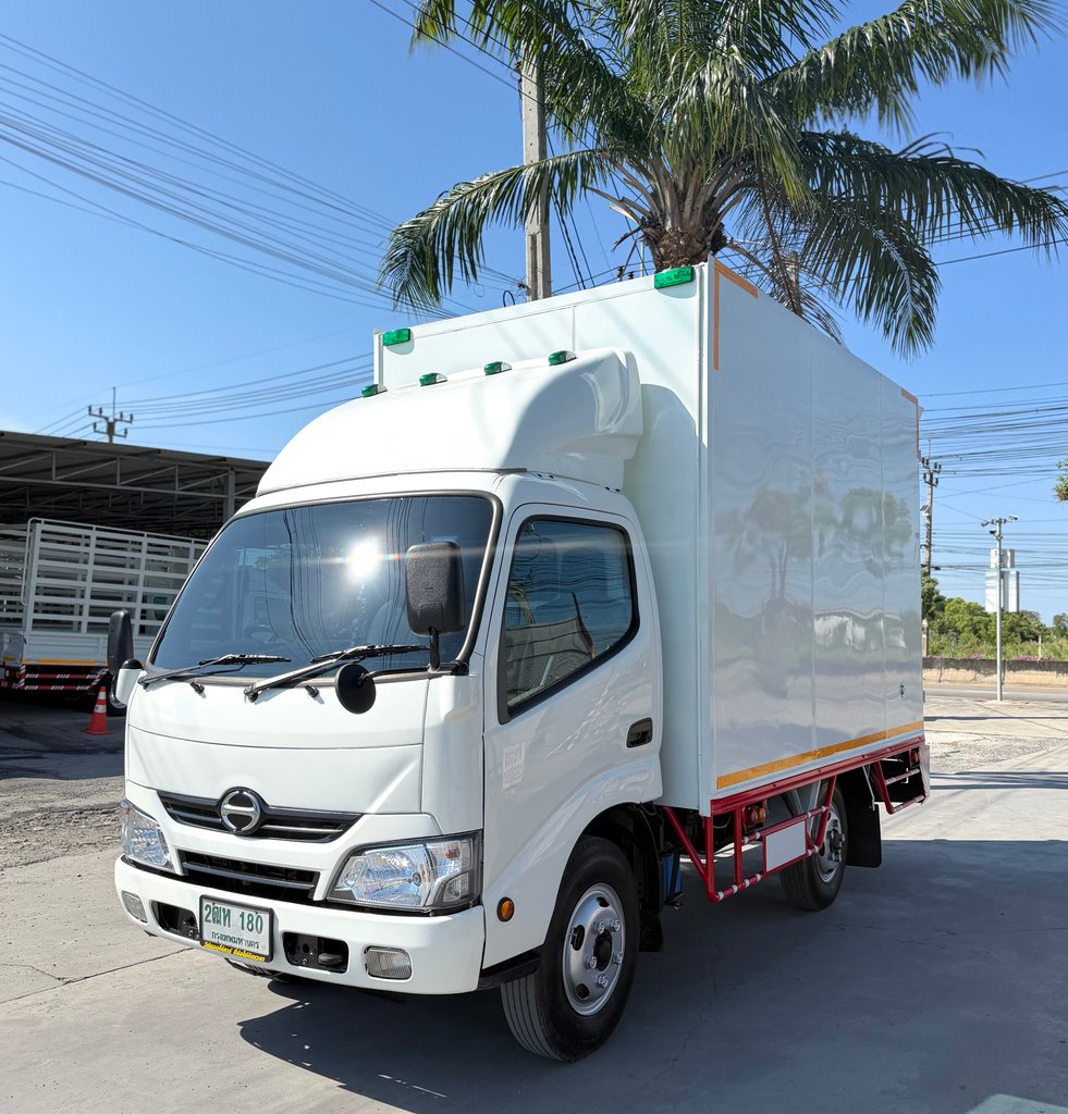 HINO XZU 136แรงม้า รถบรรทุก 4ล้อไม่ติดเวลา ตู้แห้ง ปี2020