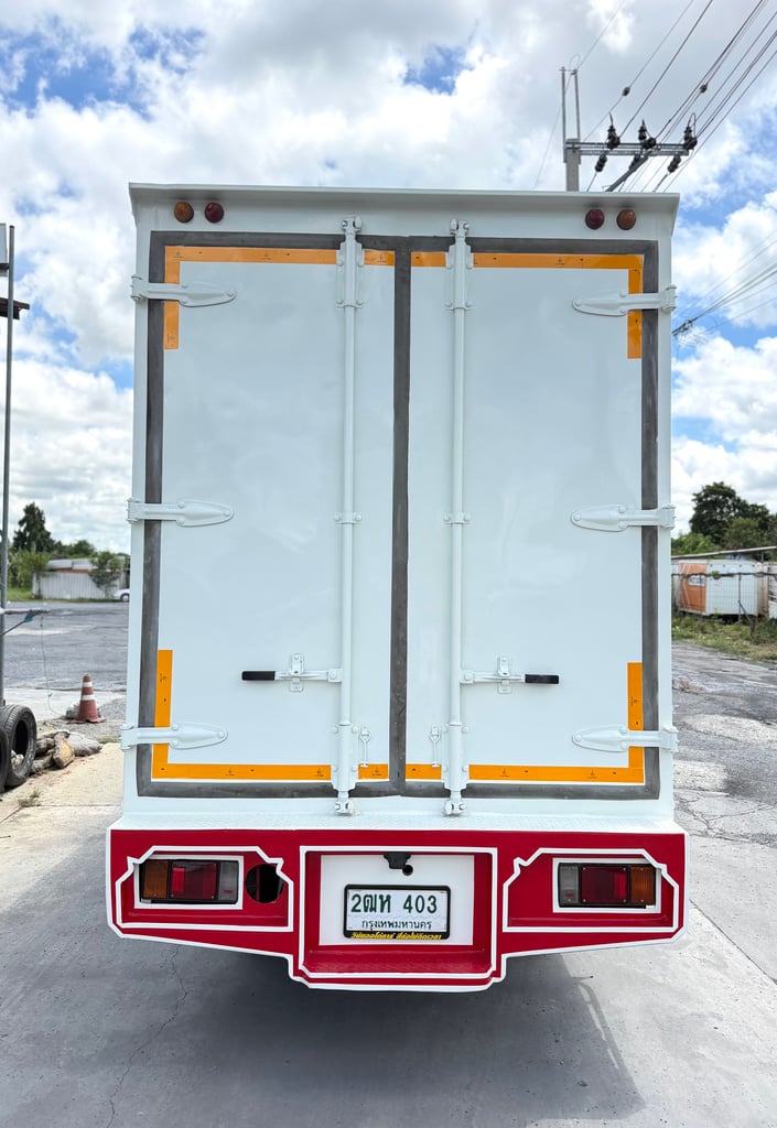 HINO XZU 136แรงม้า รถบรรทุก 4ล้อ ตู้แห้ง ปี2020