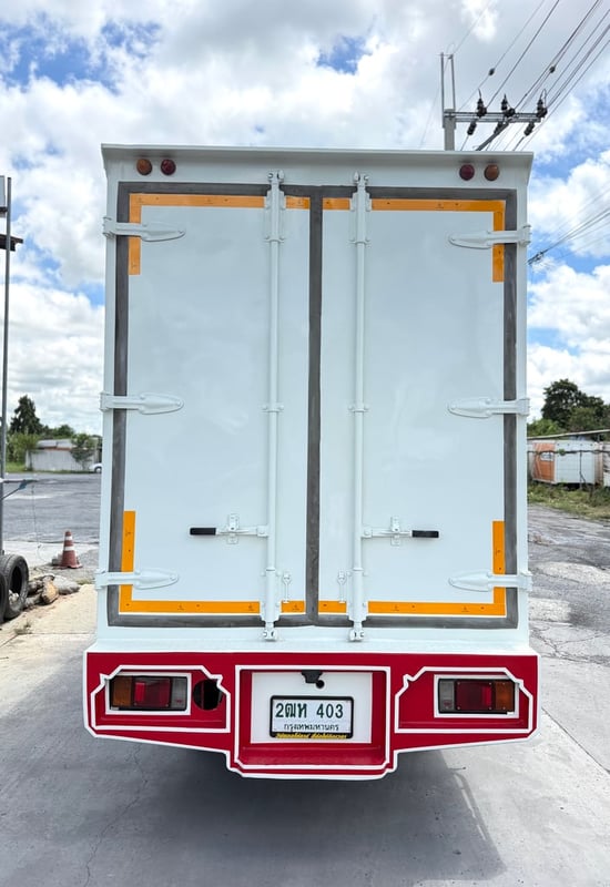 HINO XZU 136แรงม้า รถบรรทุก 4ล้อ ตู้แห้ง ปี2020