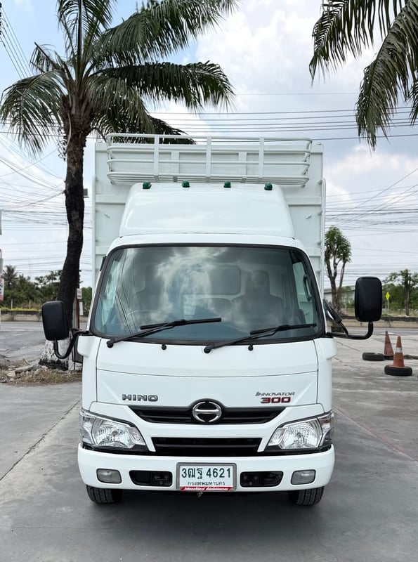 HINO XZU 136 แรงม้า  4ล้อไม่ติดเวลา  ปี 2564 กะบะเหล็กคอกสูง ยาว 3.50 ม.
