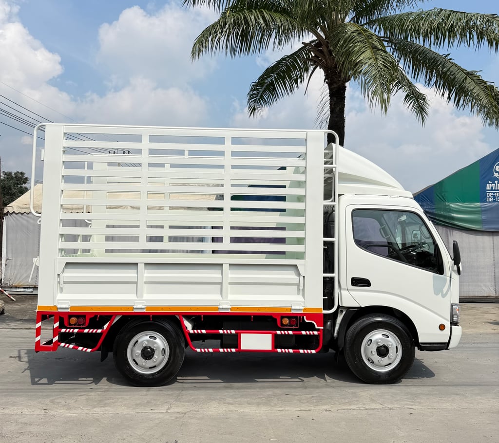 HINO XZU 136แรงม้า รถบรรทุก 4ล้อ กระบะคอกสูง ปี2018 HINO XZU 136แรงม้า รถบรรทุก 4ล้อ กระบะคอกสูง ปี2018