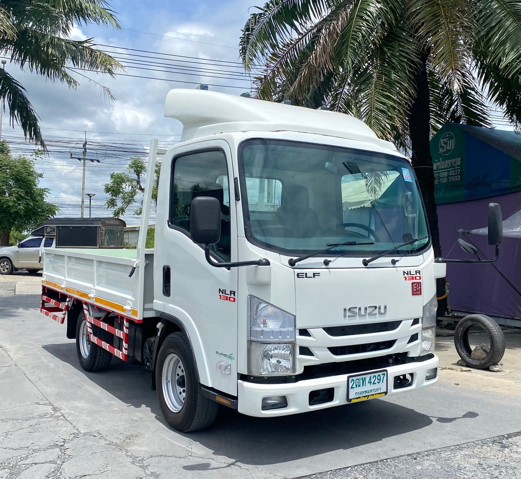 ISUZU NLR 130แรงม้า รถบรรทุก 4ล้อ กระบะเหล็ก ปี2018 ยาว 3.50 ม. ISUZU NLR 130แรงม้า รถบรรทุก 4ล้อ กระบะเหล็ก ปี2018 ยาว 3.50 ม.