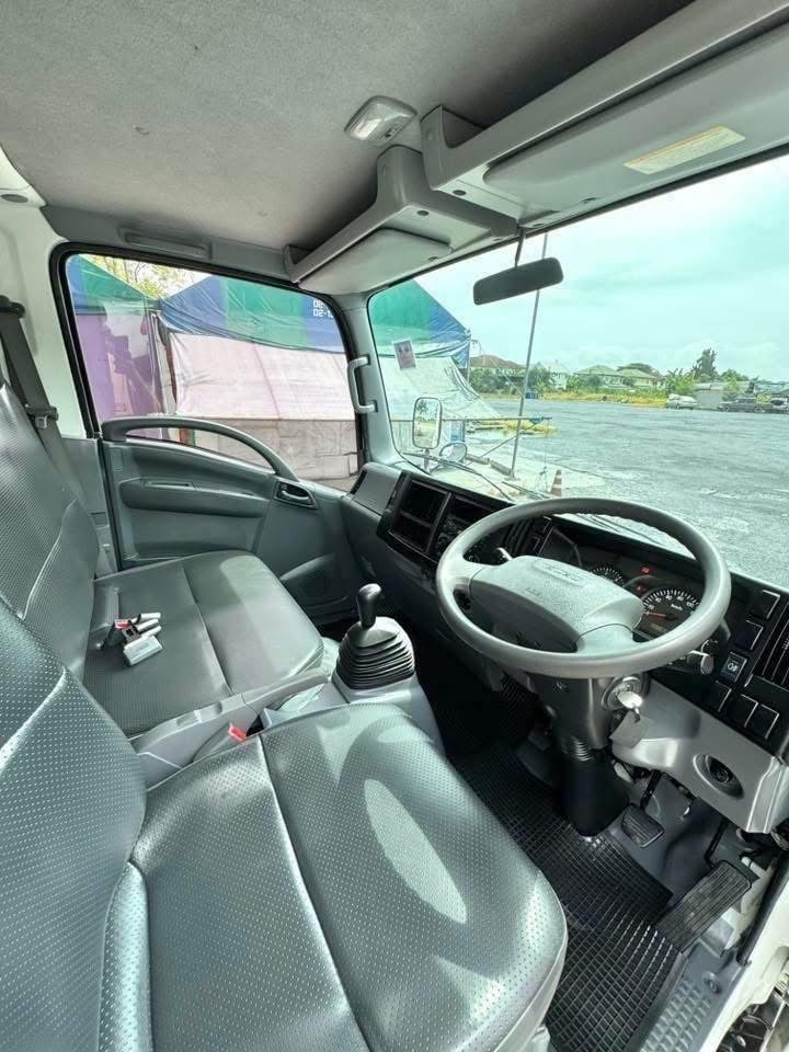 ISUZU NLR 130 แรงม้า รถบรรทุก 4ล้อไม่ติดเวลา กระบะเหล็ก ยาว 3.50 ม. ปี 2563