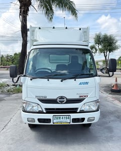 รถ HINO 300 ATOM ( 4 ล้อป้ายเล็ก ไม่ติดเวลา) ปี 2561 มือเดียว ออกจากห้าง รถ HINO 300 ATOM ( 4 ล้อป้ายเล็ก ไม่ติดเวลา) ปี 2561 มือเดียว ออกจากห้าง