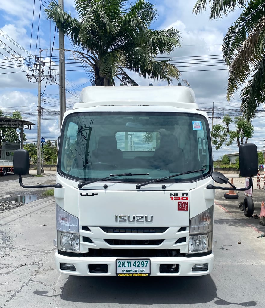 ISUZU NLR 130แรงม้า รถบรรทุก 4ล้อ กระบะเหล็ก ปี2018 ยาว 3.50 ม.