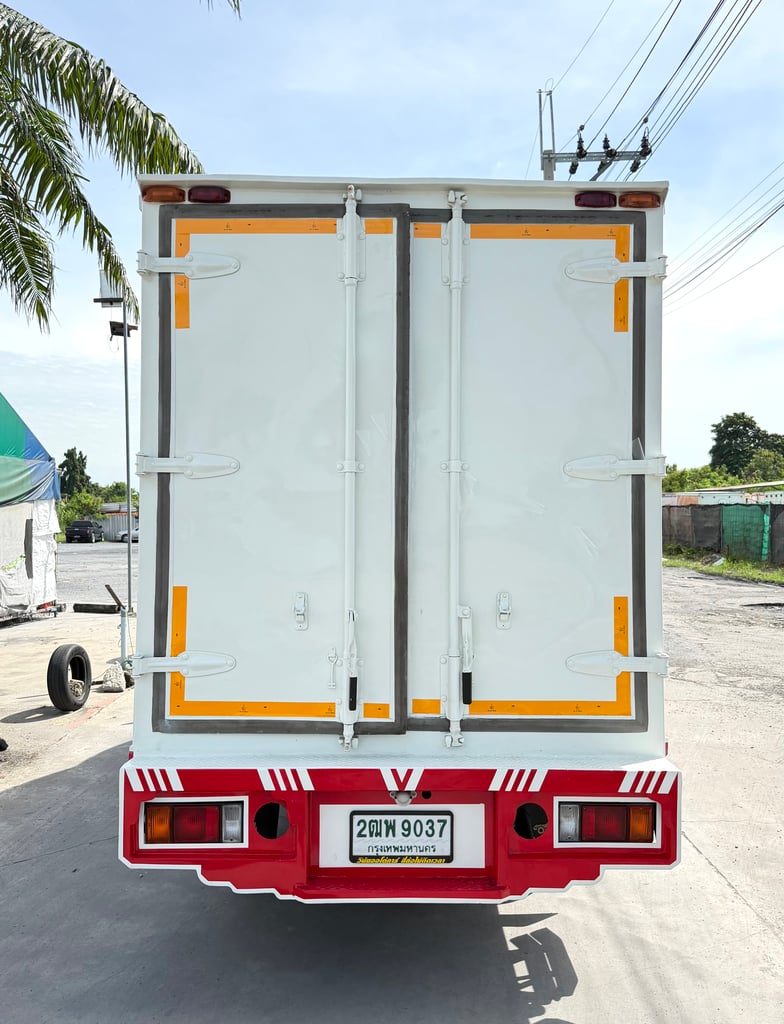 รถ HINO 300 Atom invertor ปี 2562 ( 4 ล้อป้ายเล็ก ไม่ติดเวลา) มือเดียว ออกจากห้าง รถ HINO 300 Atom invertor ปี 2562 ( 4 ล้อป้ายเล็ก ไม่ติดเวลา) มือเดียว ออกจากห้าง