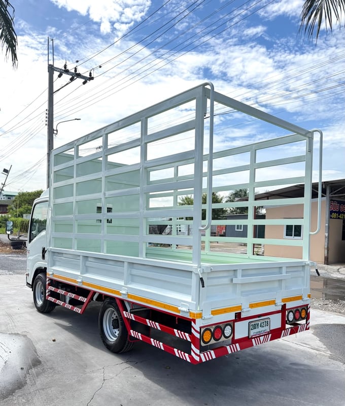 รถ ISUZU NLR 130 แรง ปี 2563 รถห้างแท้ (4 ล้อไม่ติดเวลา) กะบะคอกสูง ยาว 3.50 ม. กว้าง 1.90 ม รถสวย มือเดียว รถ ISUZU NLR 130 แรง ปี 2563 รถห้างแท้ (4 ล้อไม่ติดเวลา) กะบะคอกสูง ยาว 3.50 ม. กว้าง 1.90 ม รถสวย มือเดียว