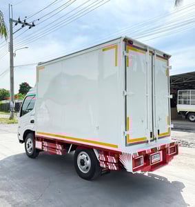 รถ HINO 300 Atom invertor  ปี 2562 ( 4 ล้อป้ายเล็ก ไม่ติดเวลา) มือเดียว  ออกจากห้าง