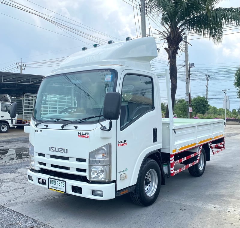 รถ ISUZU NLR 130 แรงม้า ปี 2560 รถบรรทุก 4 ล้อ กระบะเหล็ก ยาว 3.50 ม. รถ ISUZU NLR 130 แรงม้า ปี 2560 รถบรรทุก 4 ล้อ กระบะเหล็ก ยาว 3.50 ม.