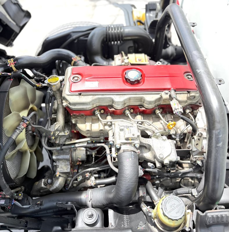 HINO XZU 136แรงม้า รถบรรทุก 4ล้อ ตู้แห้ง ปี2020