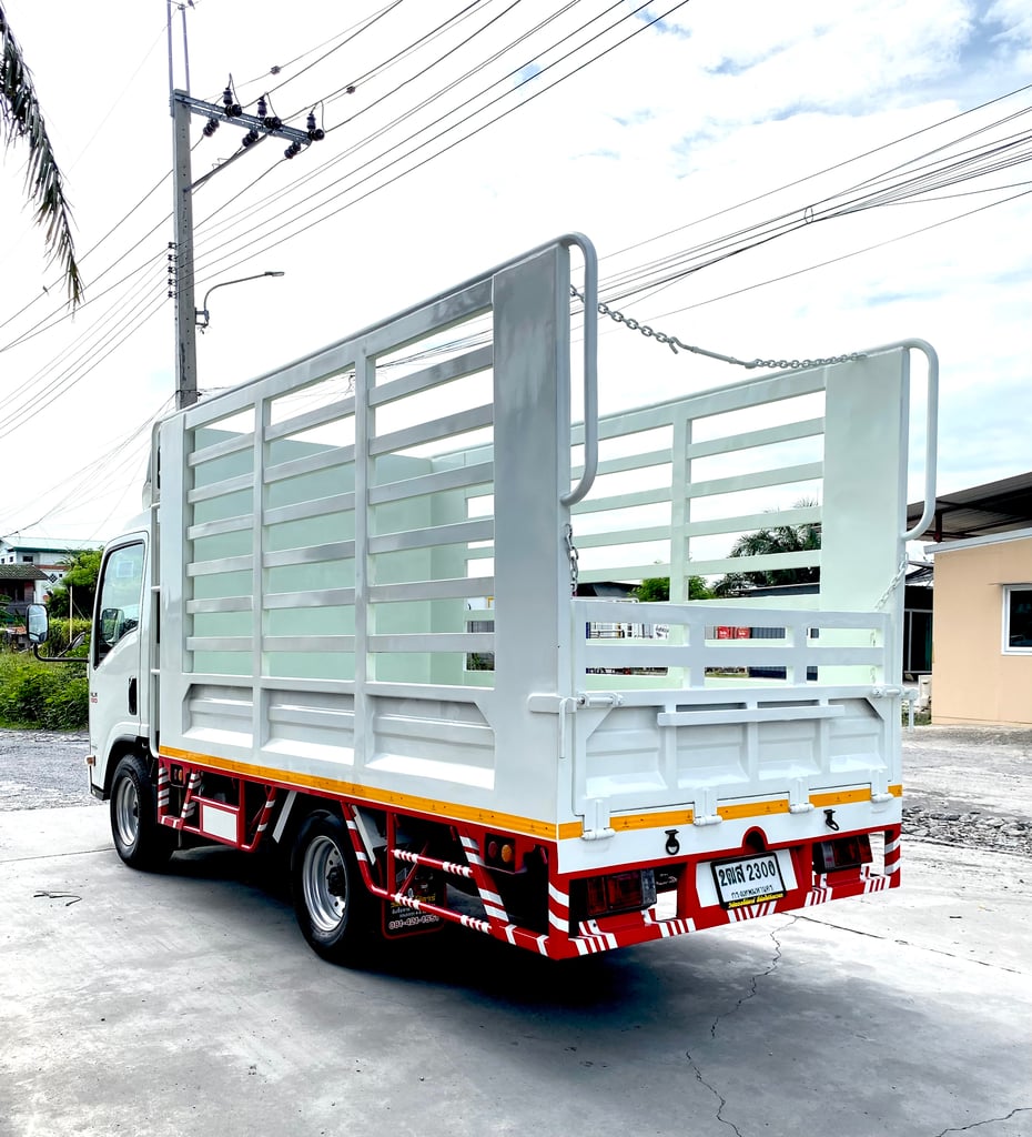 รถ ISUZU NLR 130 แรง ปี 2563  (รถห้างแท้ ) กะบะเหล็กคอกสูง  ยาว 3.55 กว้าง 1.85 ม. รถสวย มือเดียว