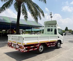 รถ HINO 300 ATOM ( 4 ล้อป้ายเล็กไม่ติดเวลา)  ปี 2561  รถสวย ไมล์ 84,955 มือเดียว  ออกจากห้าง