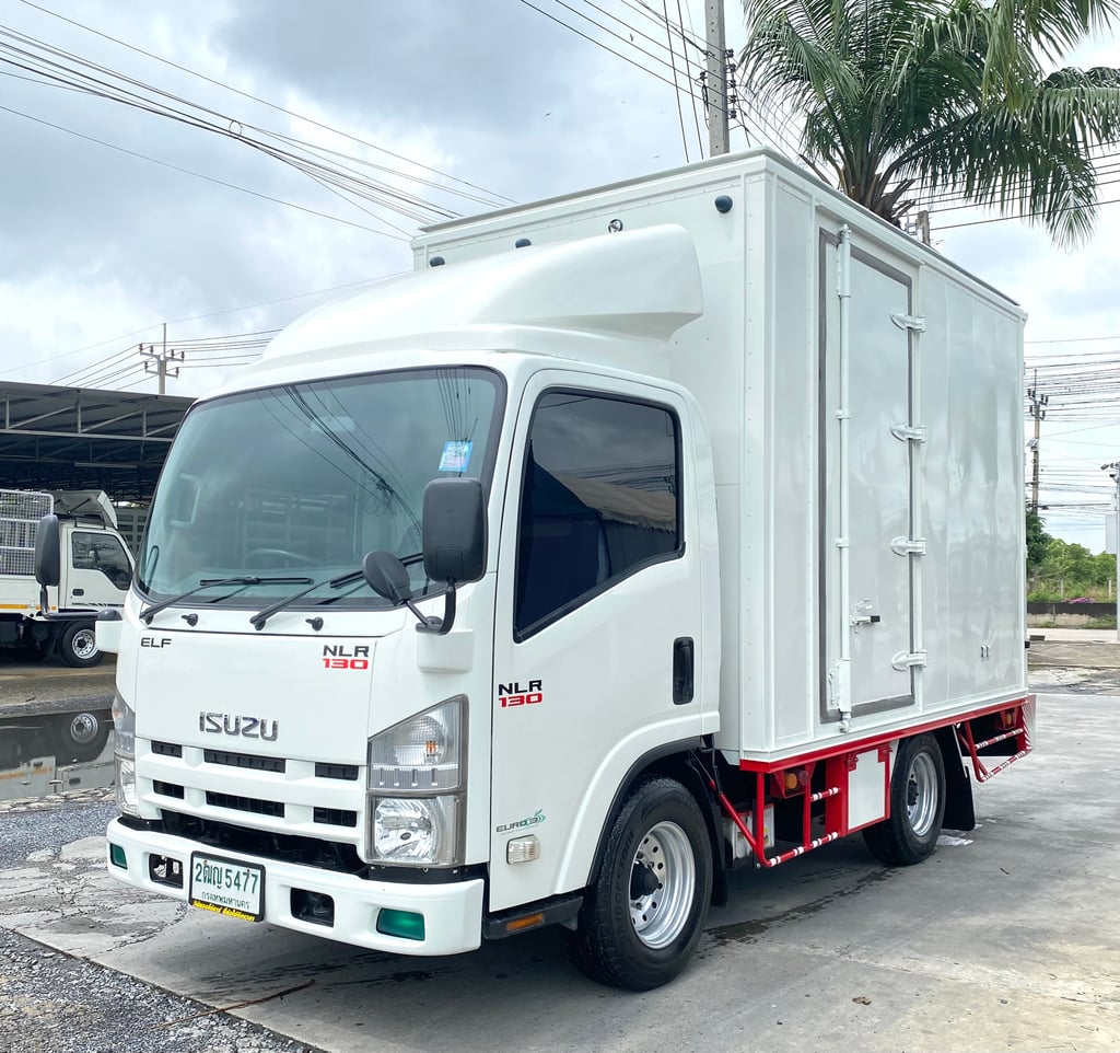 ISUZU NLR 130แรงม้า รถบรรทุก 4ล้อ ตู้แห้ง ปี2018 เลขไมล์ 72,359 กม.
