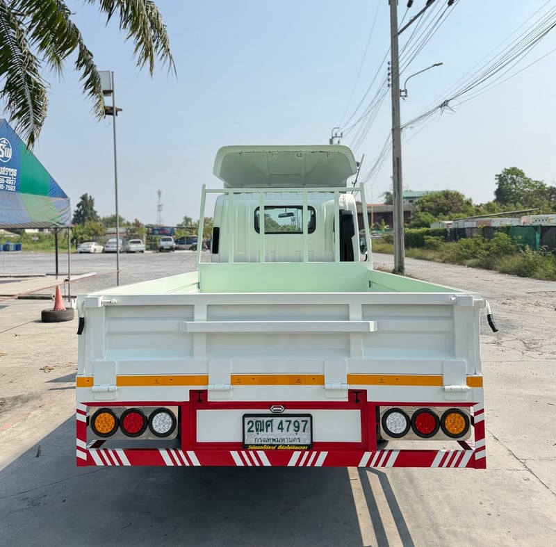 ISUZU NLR 130 แรงม้า ปี 2562 รถบรรทุก 4 ล้อไม่ติดเวลา กระบะเหล็ก ยาว 3.50 ม.