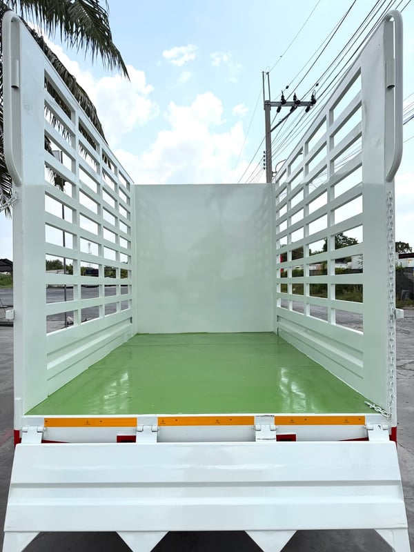 HINO XZU 136 แรงม้า  4ล้อไม่ติดเวลา  ปี 2564 กะบะเหล็กคอกสูง ยาว 3.50 ม.