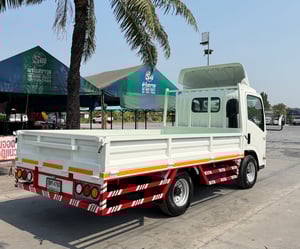 ISUZU NLR 130 แรงม้า ปี 2562 รถบรรทุก 4 ล้อไม่ติดเวลา กระบะเหล็ก ยาว 3.50 ม.