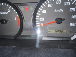 ISUZU NLR 130แรงม้า รถบรรทุก 4ล้อ กระบะสแตนเลส ปี2018 เลขไมล์ 66,486 กม.