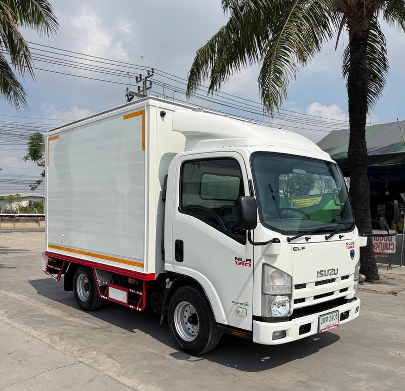 ISUZU NLR 130แรงม้า รถบรรทุก 4ล้อ ตู้แห้ง ปี2018 รถสวยมาก มือเดียว ISUZU NLR 130แรงม้า รถบรรทุก 4ล้อ ตู้แห้ง ปี2018 รถสวยมาก มือเดียว