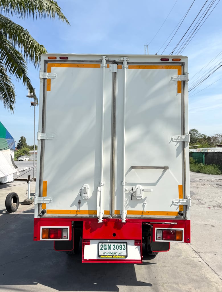 HINO XZU 136แรงม้า รถบรรทุก 4ล้อ ตู้แห้ง ปี2018 เลขไมล์ 84,000 กม.