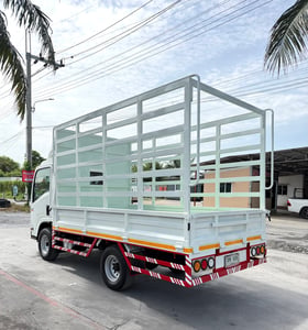 รถ ISUZU NLR 130 แรง ปี 2555 (รถห้างแท้ ) (4 ล้อไม่ติดเวลา) กะบะคอกสูง ยาว3.50 ม. กว้าง1.90 ม. สูง 2.00 ม. รถสวย มือเดียว รถ ISUZU NLR 130 แรง ปี 2555 (รถห้างแท้ ) (4 ล้อไม่ติดเวลา) กะบะคอกสูง ยาว3.50 ม. กว้าง1.90 ม. สูง 2.00 ม. รถสวย มือเดียว