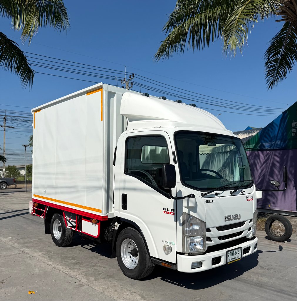 ISUZU NLR 130 แรงม้า รถบรรทุก 4 ล้อไม่ติดเวลา ตู้แห้ง ปี 2563 ISUZU NLR 130 แรงม้า รถบรรทุก 4 ล้อไม่ติดเวลา ตู้แห้ง ปี 2563