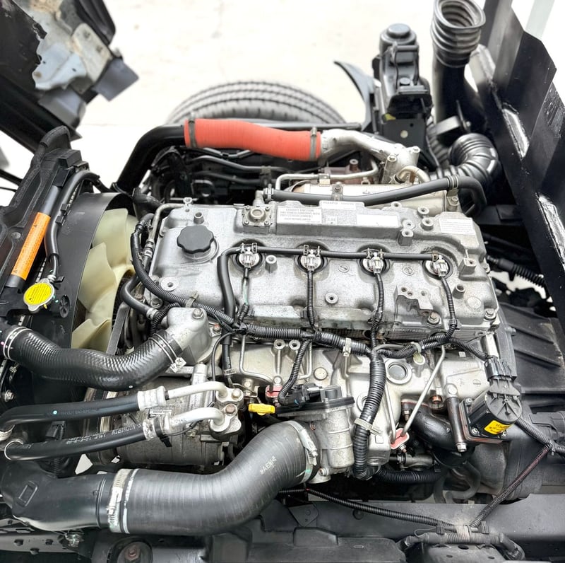 ISUZU NLR 130แรงม้า รถบรรทุก 4 ล้อไม่ติดเวลา ตู้แห้งท้ายลิฟท์ ปี 2562 เลขไมล์ 62,730 กม. ISUZU NLR 130แรงม้า รถบรรทุก 4 ล้อไม่ติดเวลา ตู้แห้งท้ายลิฟท์ ปี 2562 เลขไมล์ 62,730 กม.