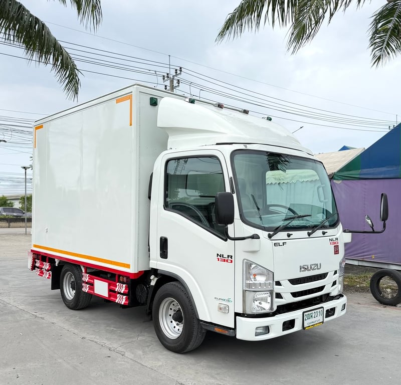 รถ ISUZU NLR 130 แรง ปี 2563  รถห้างแท้ (4 ล้อไม่ติดเวลา) รุ่นใหม่ ไมล์น้อย 