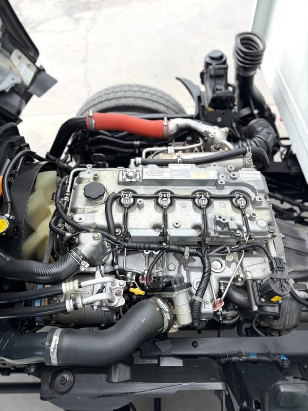 รถ ISUZU NLR 130 แรง ปี 2563   รถห้างแท้  (4 ล้อไม่ติดเวลา) มือเดียว สวยมาก กะบะคอกสูง ยาว 3.50 ม.กว้าง 1.90 ม.