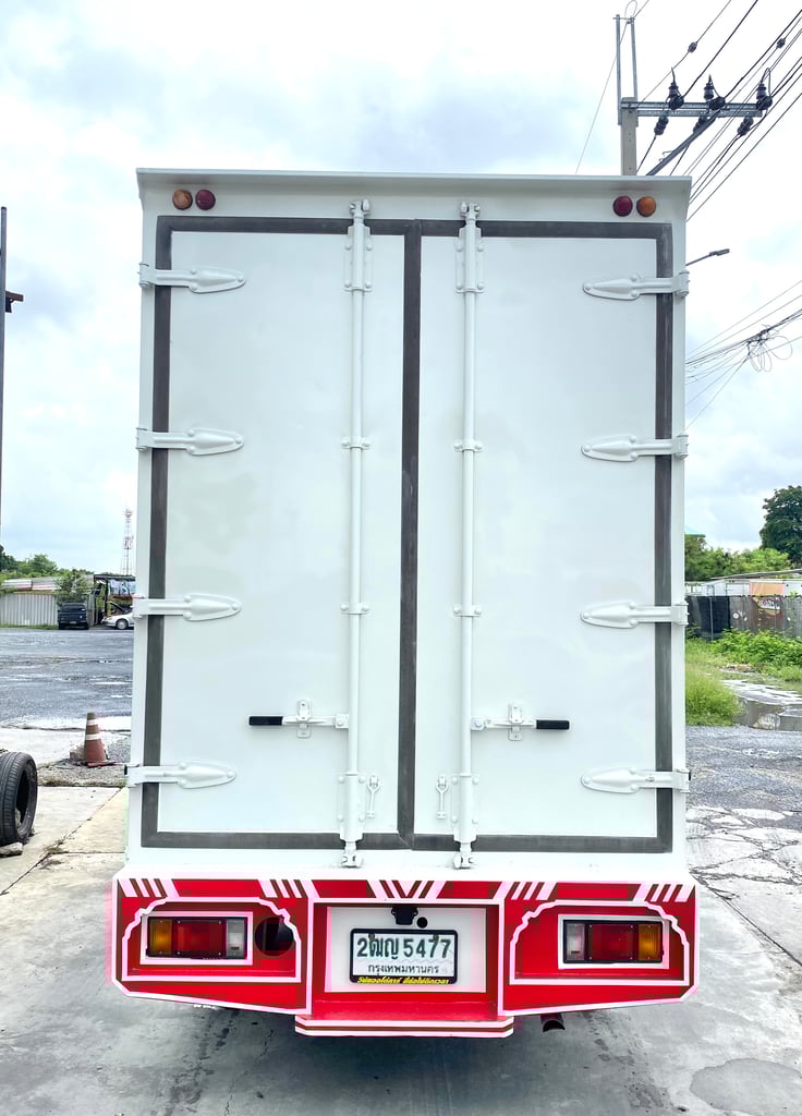 ISUZU NLR 130แรงม้า รถบรรทุก 4ล้อ ตู้แห้ง ปี2018 เลขไมล์ 72,359 กม. ISUZU NLR 130แรงม้า รถบรรทุก 4ล้อ ตู้แห้ง ปี2018 เลขไมล์ 72,359 กม.