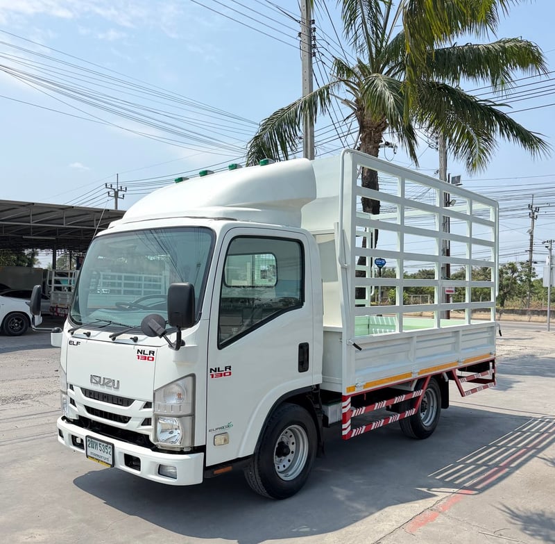 รถ ISUZU NLR 130 แรง ปี 2563 รถห้างแท้ (4 ล้อไม่ติดเวลา) กะบะคอกสูง ยาว 3.50 ม.กว้าง 1.90 ม. รถมือเดียว สวยมาก รถ ISUZU NLR 130 แรง ปี 2563 รถห้างแท้ (4 ล้อไม่ติดเวลา) กะบะคอกสูง ยาว 3.50 ม.กว้าง 1.90 ม. รถมือเดียว สวยมาก