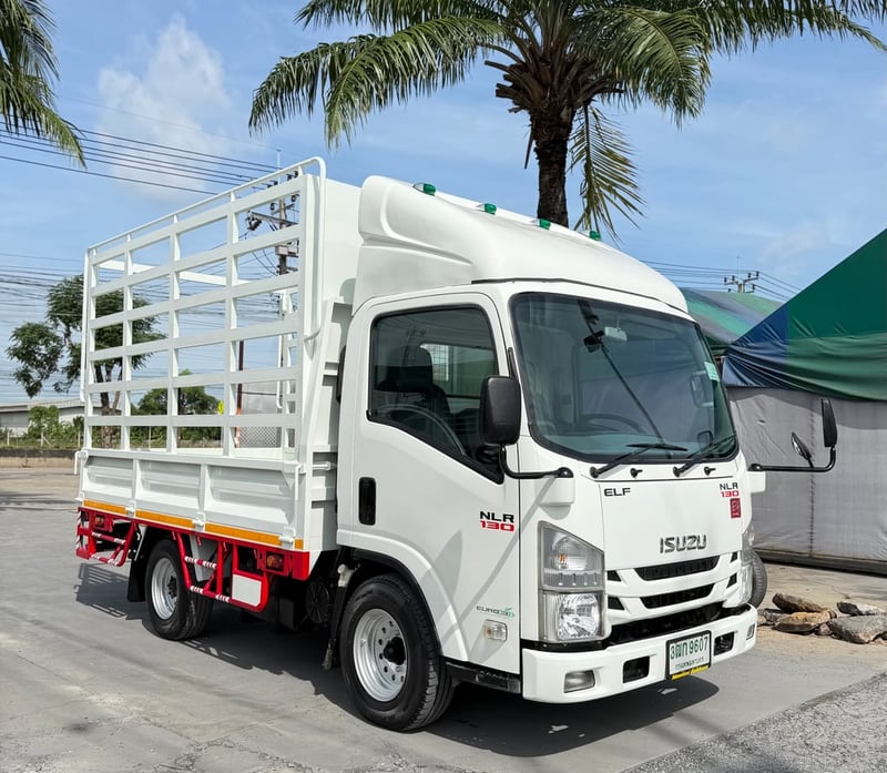 รถ ISUZU NLR 130 แรง ปี 2563  (รถห้างแท้ ) มือเดียว สวยมาก  กะบะเหล็กคอกสูง  ยาว 3.50 ม.