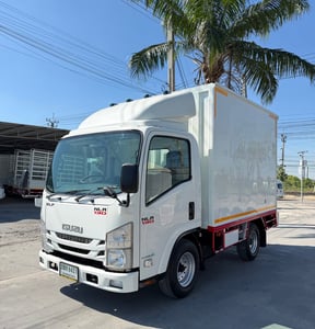 ISUZU NLR 130 แรงม้า รถบรรทุก 4 ล้อไม่ติดเวลา ตู้แห้ง ปี 2563 ISUZU NLR 130 แรงม้า รถบรรทุก 4 ล้อไม่ติดเวลา ตู้แห้ง ปี 2563