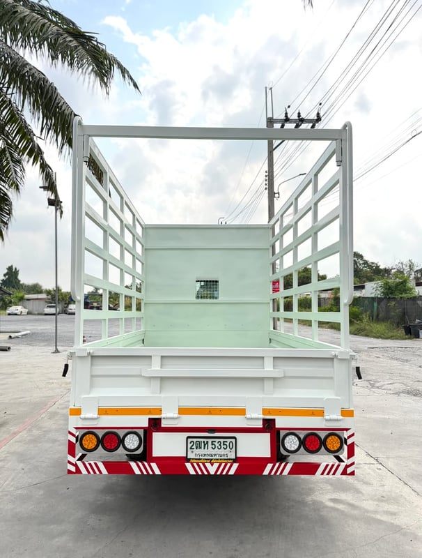 รถ ISUZU NLR 130 แรง ปี 2563   รถห้างแท้  (4 ล้อไม่ติดเวลา) มือเดียว สวยมาก กะบะคอกสูง ยาว 3.50 ม.กว้าง 1.90 ม.