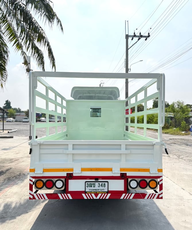 รถ ISUZU NLR 130 แรง ปี 2564 รถห้างแท้ (4 ล้อไม่ติดเวลา) กะบะคอกสูง ยาว 3.50 ม. กว้าง 1.95 ม. รถสวย มือเดียว