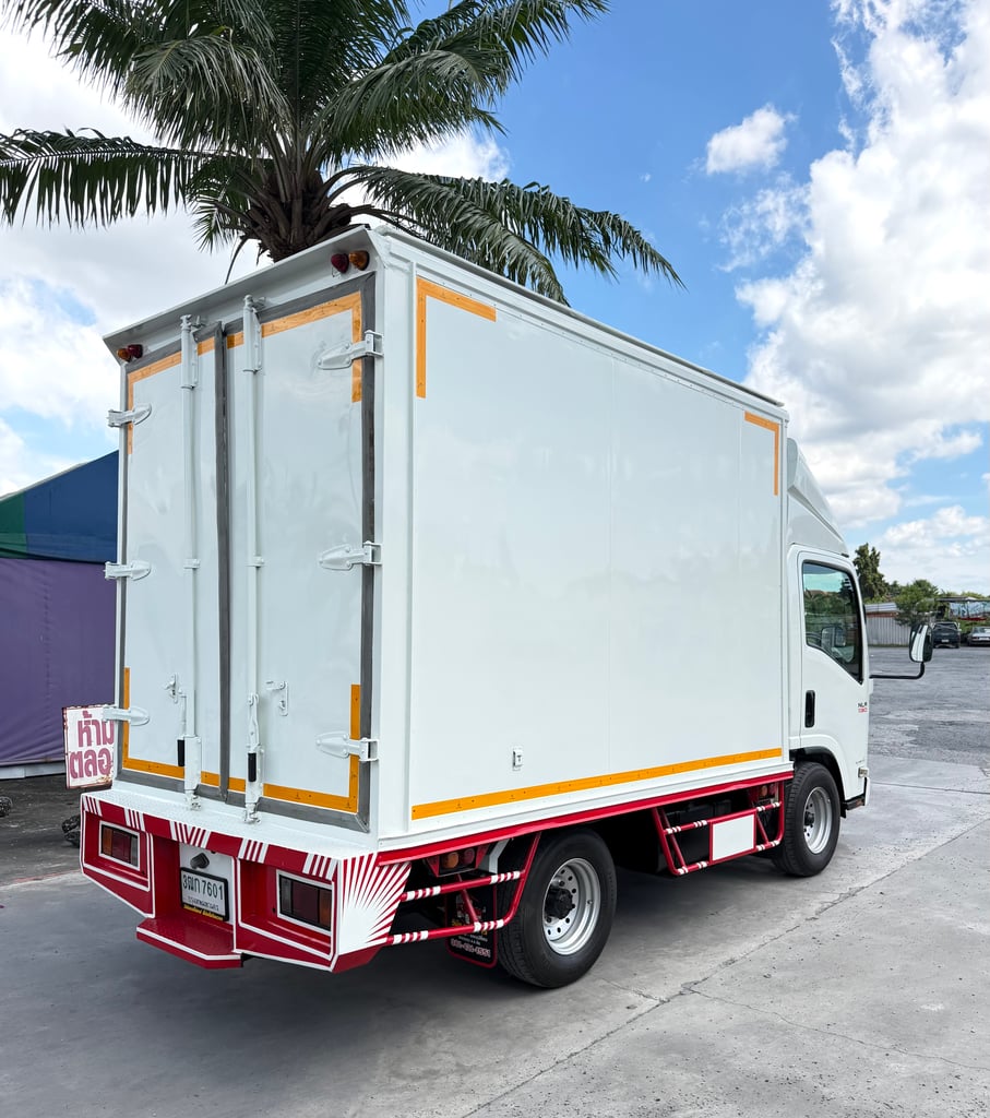 รถ ISUZU NLR 130 แรง ปี 2563  (รถห้างแท้ ) (4 ล้อไม่ติดเวลา) รุ่นใหม่  ไมล์น้อย รถสวย มือเดียว