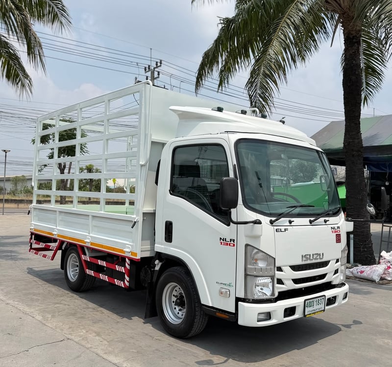รถ ISUZU NLR 130 แรง ปี 2564  รถห้างแท้   (4 ล้อไม่ติดเวลา)  กะบะคอกสูง ยาว 3.50 ม.กว้าง 1.90 ม. รถสวย มือเดียว 