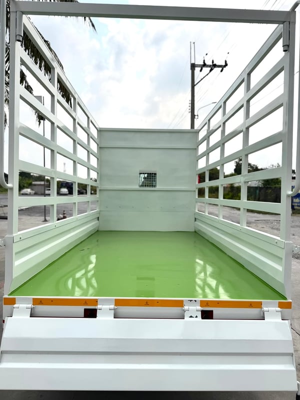 รถ ISUZU NLR 130 แรง ปี 2563   รถห้างแท้  (4 ล้อไม่ติดเวลา) มือเดียว สวยมาก กะบะคอกสูง ยาว 3.50 ม.กว้าง 1.90 ม.