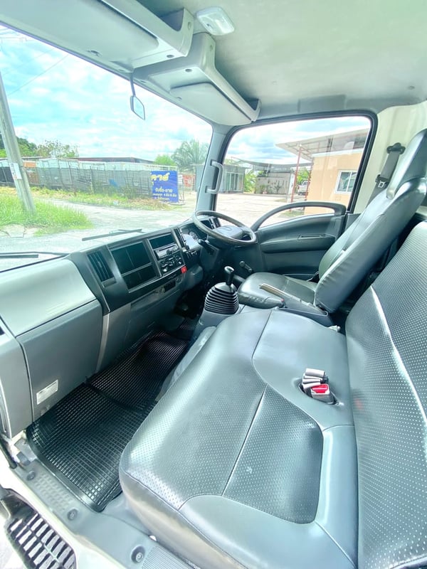 ISUZU NLR 130แรงม้า รถบรรทุก 4ล้อ กระบะเหล็ก ปี2018 ยาว 3.50 ม.