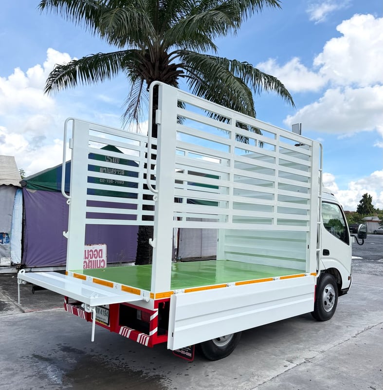 รถ HINO 300 ATOM ( 4 ล้อป้ายเล็ก ไม่ติดเวลา) ปี 2561 มือเดียว ออกจากห้าง รถ HINO 300 ATOM ( 4 ล้อป้ายเล็ก ไม่ติดเวลา) ปี 2561 มือเดียว ออกจากห้าง