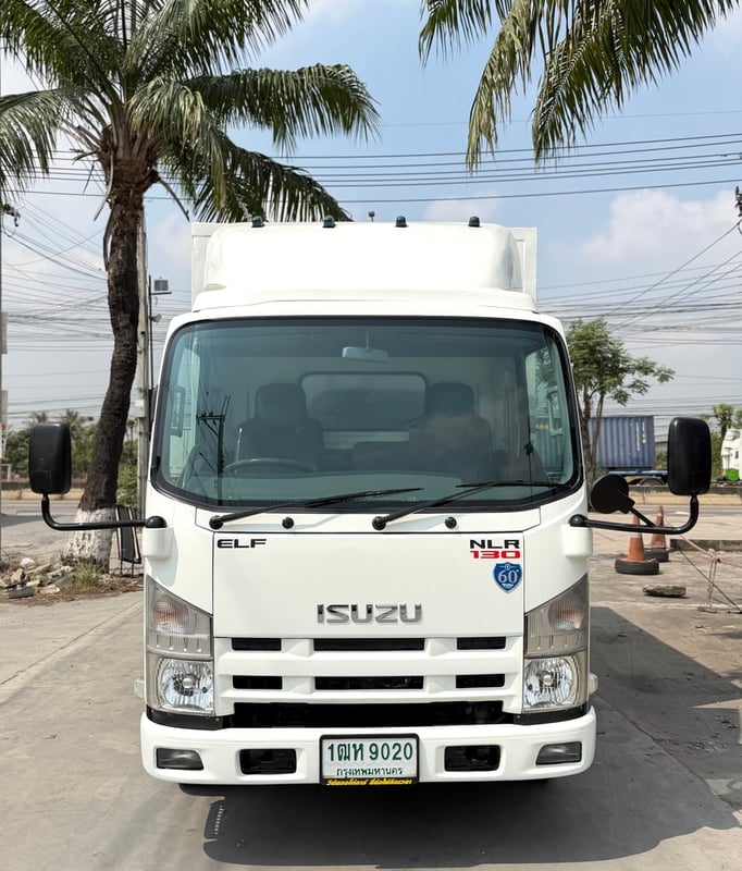 ISUZU NLR 130แรงม้า (รถบรรทุก 4ล้อไม่ติดเวลา) ตู้แห้ง ปี 2559