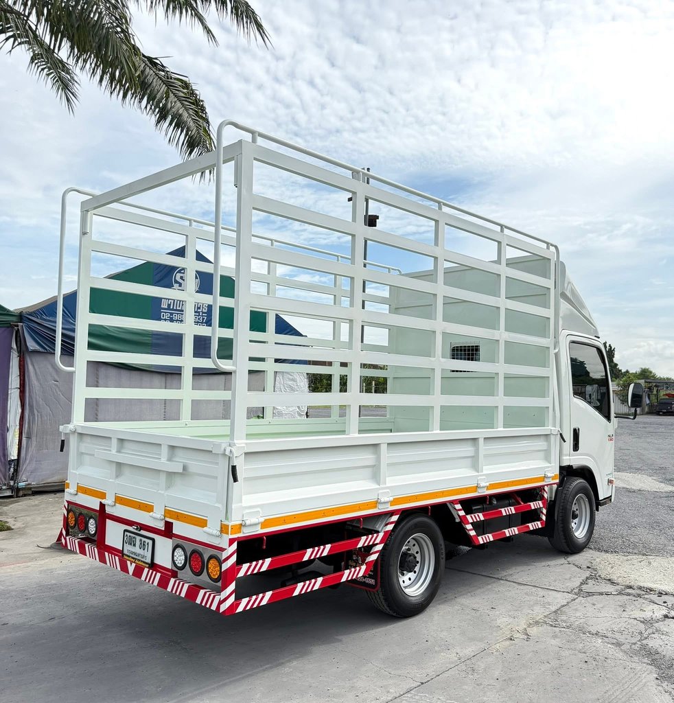 ISUZU NLR 130แรงม้า 2564 ( 4 ล้อไม่ติดเวลา) กระบะคอกสูง ยาว 3.50 ม