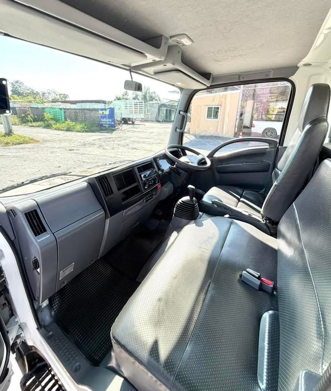 รถ ISUZU NLR 130 แรง ปี 2563 กะบะเหล็กคอกสูง  ยาว 3.50 ม.กว้าง 2.00 ม. รถสวย มือเดียว