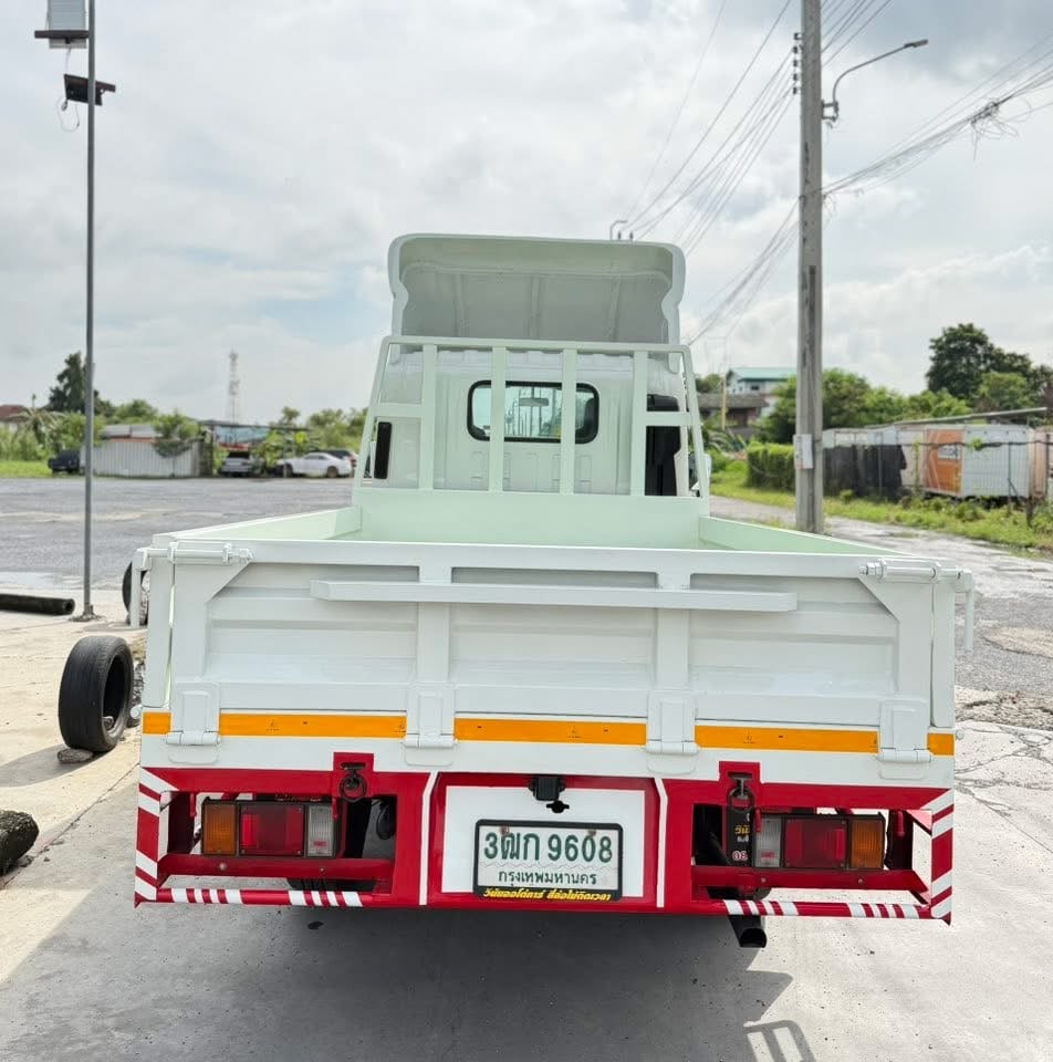 รถ ISUZU NLR 130 แรง ปี 2563 รถห้างแท้ (4 ล้อไม่ติดเวลา) #กะบะเหล็กเปิด3บาน ยาว 3.30 ม. รถสวย มือเดียว