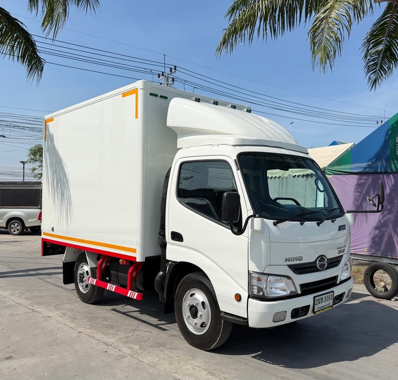 HINO XZU 136แรงม้า รถบรรทุก 4ล้อ ตู้แห้ง ปี2018 เลขไมล์ 84,000 กม.