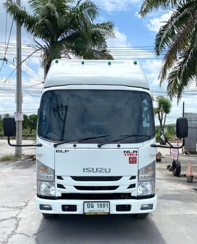 ISUZU NLR 130แรงม้า รถบรรทุก 4ล้อ กระบะสแตนเลส ปี2018 เลขไมล์ 66,486 กม.