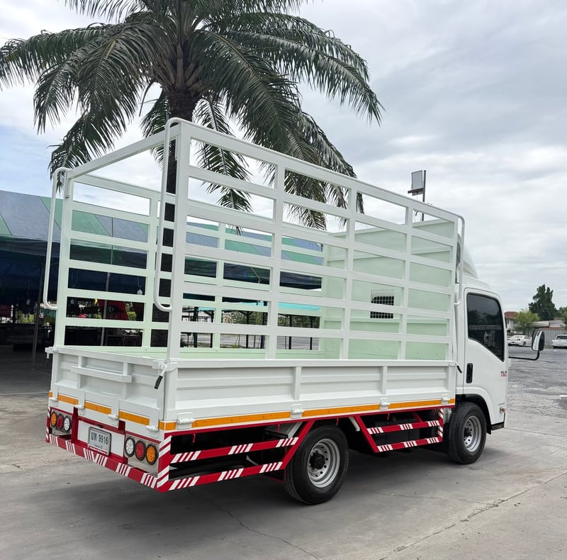 รถ ISUZU NLR 130 แรง ปี 2559 รถห้างแท้ (4 ล้อไม่ติดเวลา) กะบะคอกสูง ยาว 3.50 ม.กว้าง 1.90 ม. รถสวย มือเดียว รถ ISUZU NLR 130 แรง ปี 2559 รถห้างแท้ (4 ล้อไม่ติดเวลา) กะบะคอกสูง ยาว 3.50 ม.กว้าง 1.90 ม. รถสวย มือเดียว