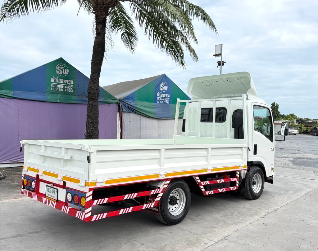 ISUZU NLR 130 แรงม้า รถบรรทุก 4ล้อไม่ติดเวลา กระบะเหล็ก ยาว 3.50 ม. ปี 2563