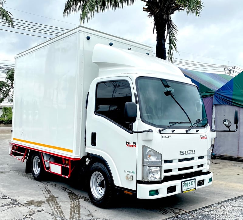 ISUZU NLR 130แรงม้า รถบรรทุก 4ล้อ ตู้แห้ง ปี2018 เลขไมล์ 72,359 กม. ISUZU NLR 130แรงม้า รถบรรทุก 4ล้อ ตู้แห้ง ปี2018 เลขไมล์ 72,359 กม.