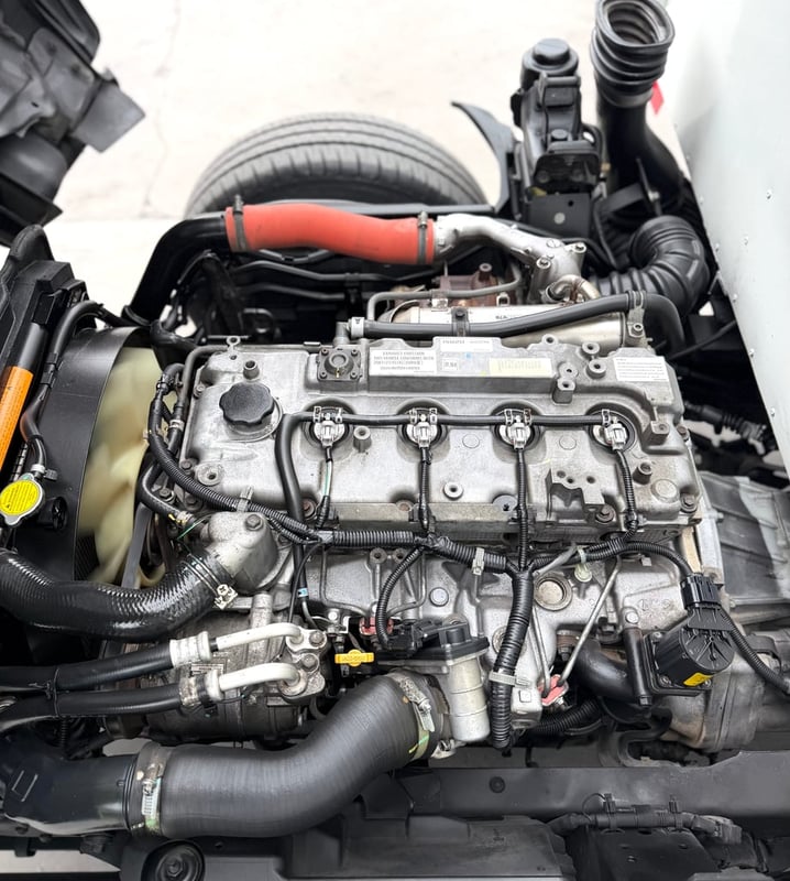 ISUZU NLR 130 แรงม้า รถบรรทุก 4 ล้อไม่ติดเวลา ตู้แห้ง ปี 2563