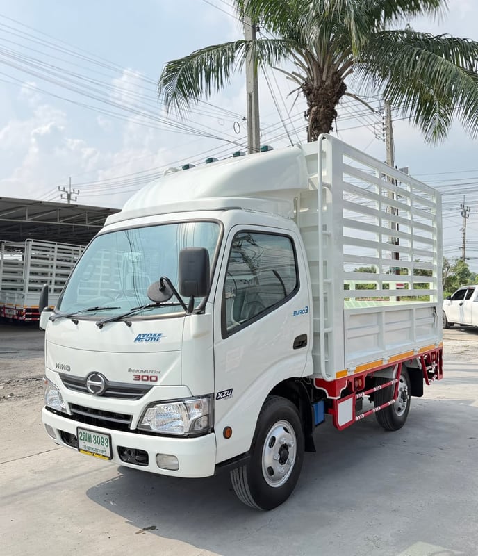 HINO XZU 136แรงม้า รถบรรทุก 4ล้อ กระบะคอกสูง ปี2018 HINO XZU 136แรงม้า รถบรรทุก 4ล้อ กระบะคอกสูง ปี2018